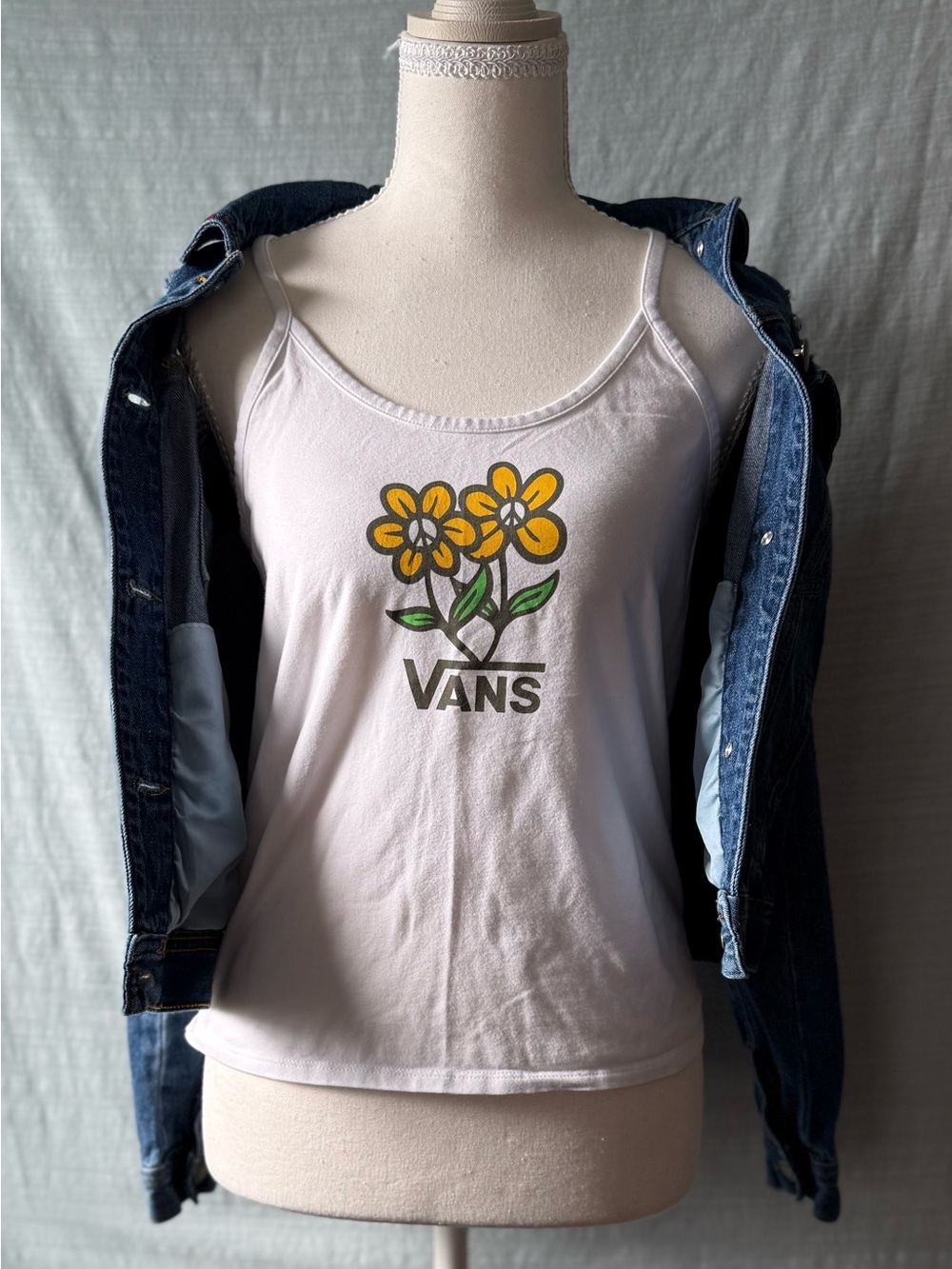 Vans White Floral Graphic Racerback Tank Top Small Y2K Indie Skater